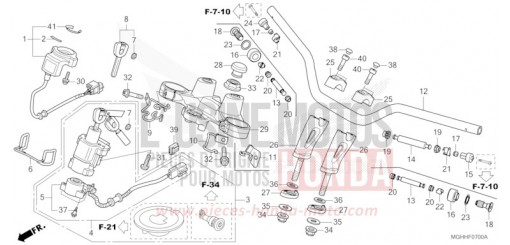 TUYAU DE GUIDON/PONT SUPERIEUR VFR1200XDH de 2017